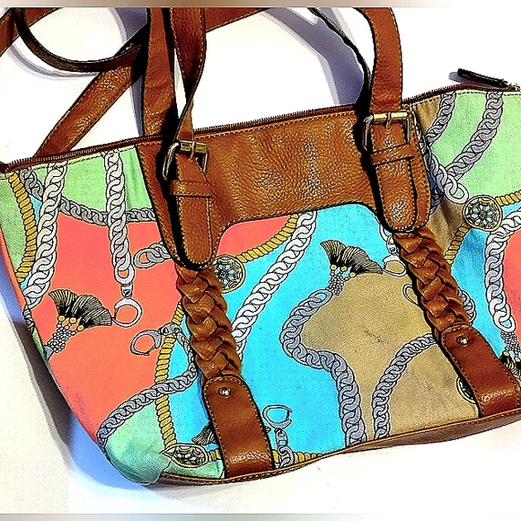 Jaclyn Smith Multicolored patchwork w/chains & tassels Design Shoulder Bag - Picture 1 of 6